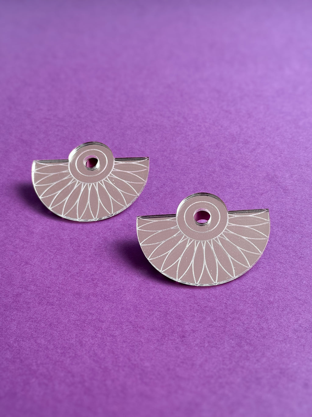 SOLAR LOTUS PLATA Dilatación
